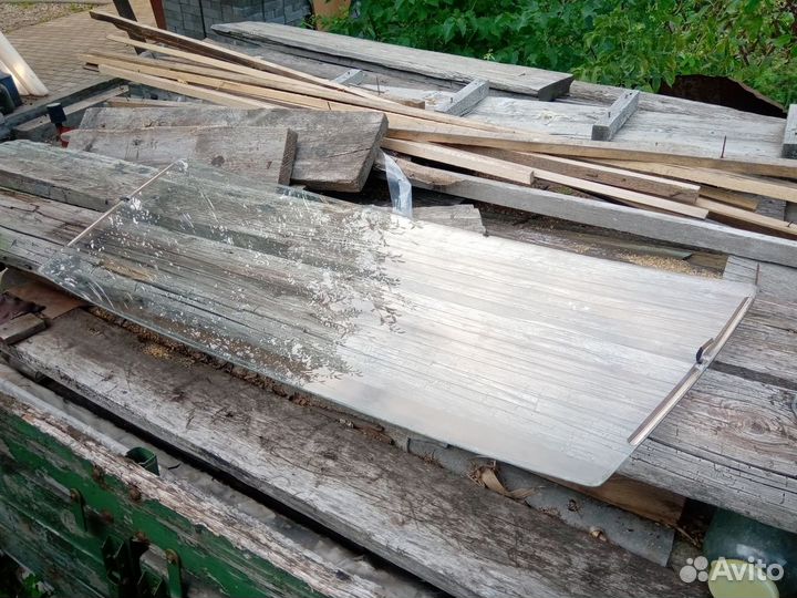 Заднее лобовое стекло ваз 21099