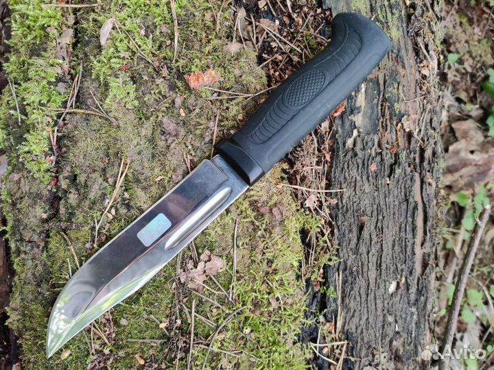 Нож туристический 