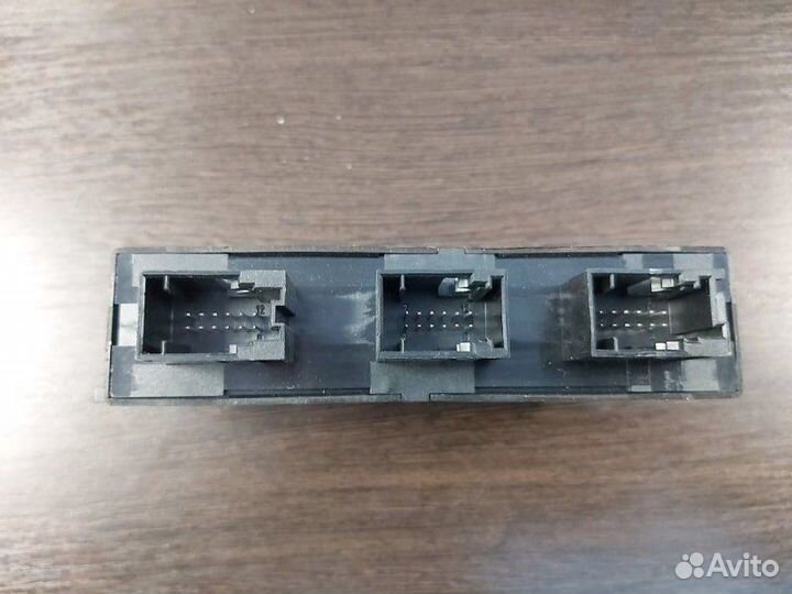 Блок управления парктроником Bmw X3 2.0D E83 N47