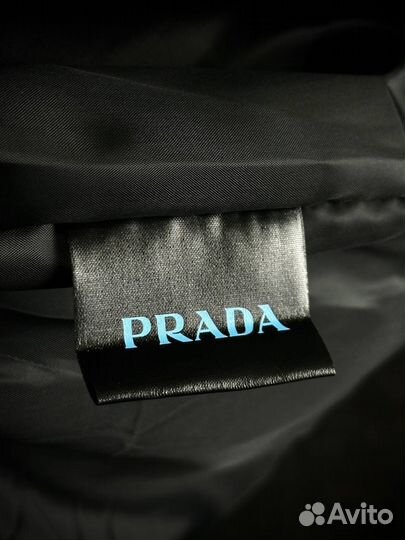 Пуховик Prada