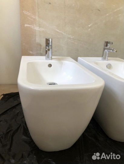 Биде Duravit напольное