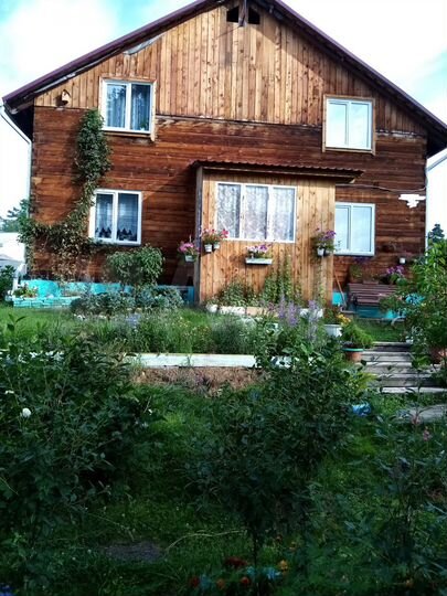 Дом 160 м² на участке 14 сот.