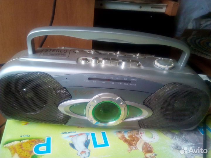 Кассетная магнитола