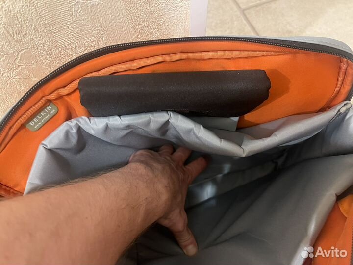 Сумка Belkin для ноутбука 15.6