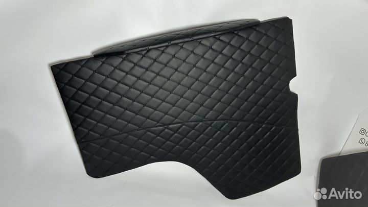 Дверные обшивки на камаз черный ромб