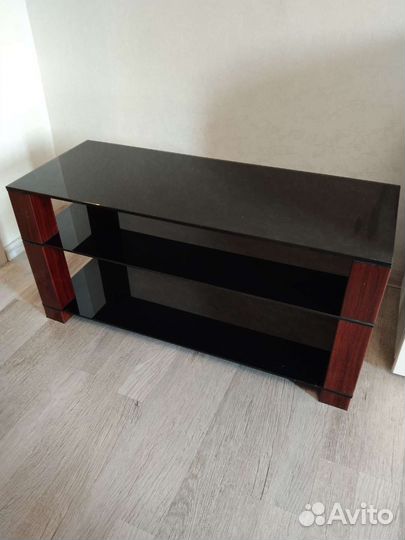 Стеклянная тумба под тв