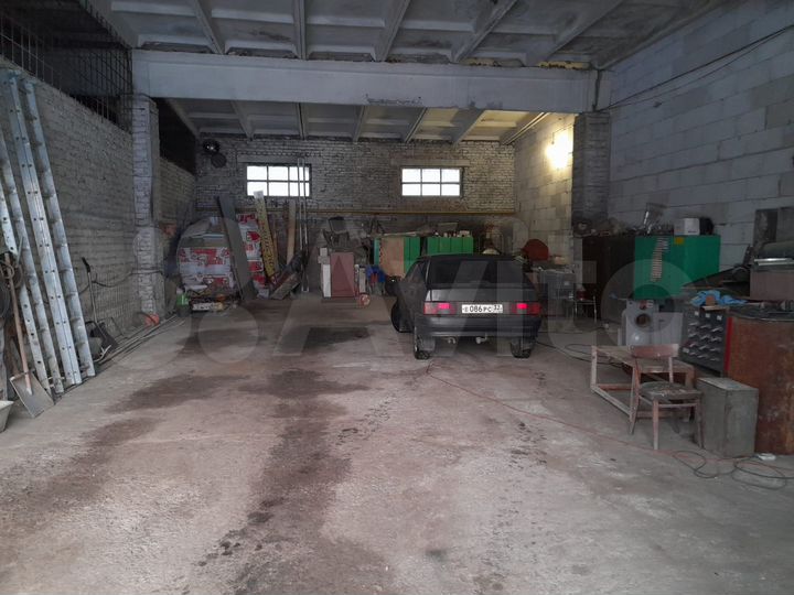 Сдаются/продаются помещения, 372.4 и 162 м²