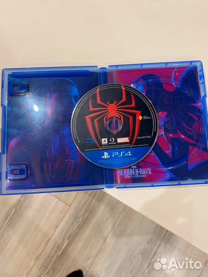 Диск PS4 человек паук Майлз Моралез