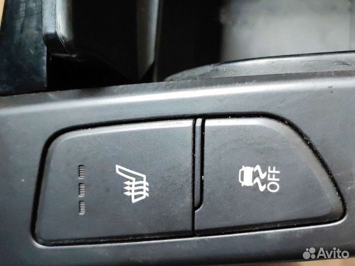 Модуль кнопок (937303Z060) Hyundai i40