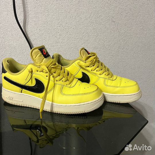 Nike air force 1 low yellow pulse