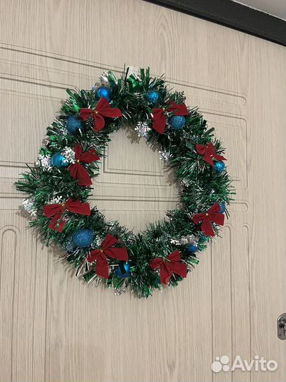 Новогодний венок на дверь