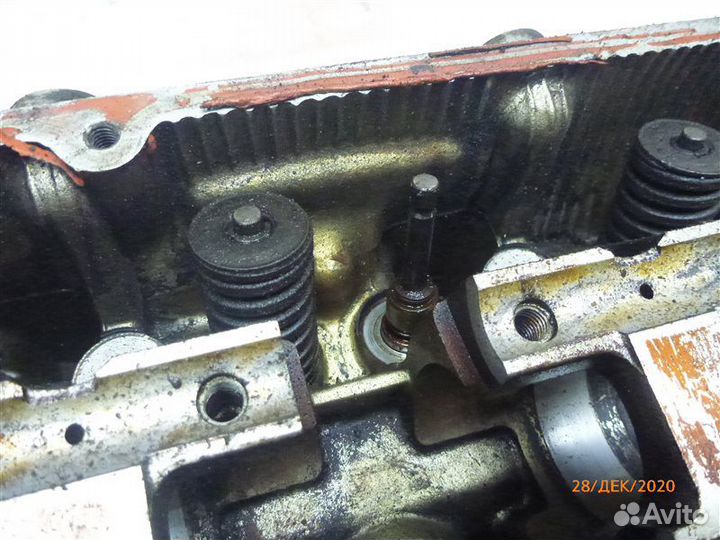 Головка блока цилиндров левая Mitsubishi Montero