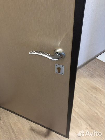 Дверь входная железная бу