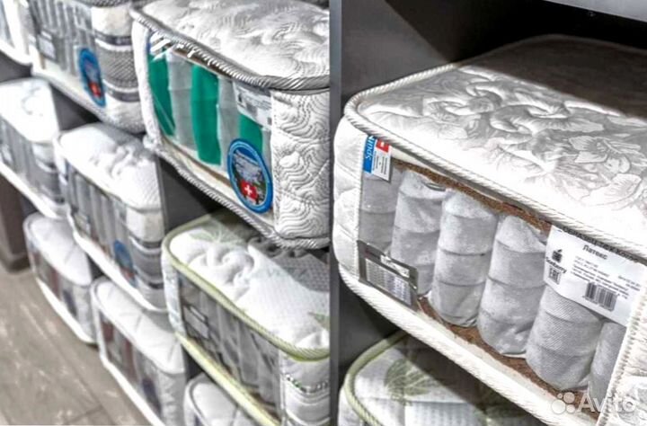 Матрас пружинный новый