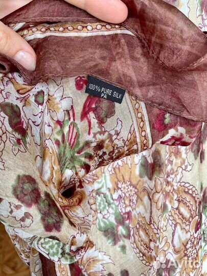 Шелковый платок новый 96*96