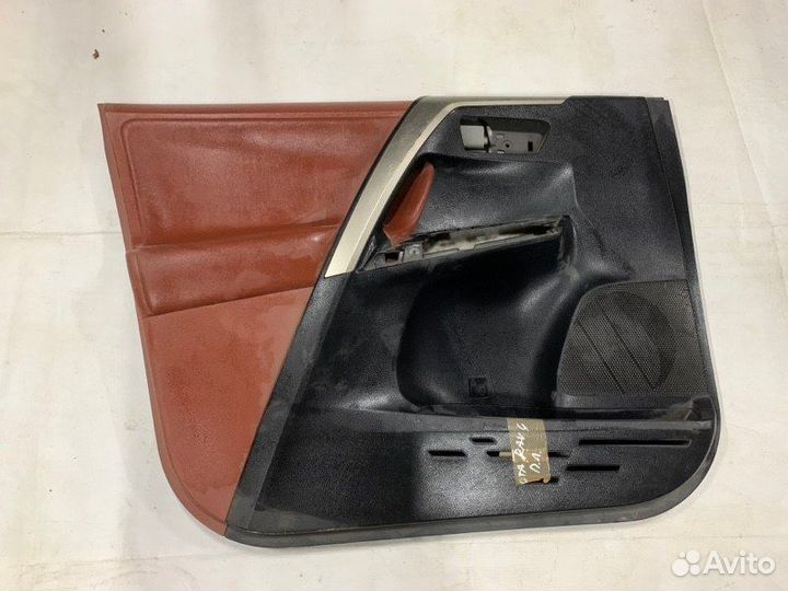 Обшивка двери передняя левая Toyota Rav4