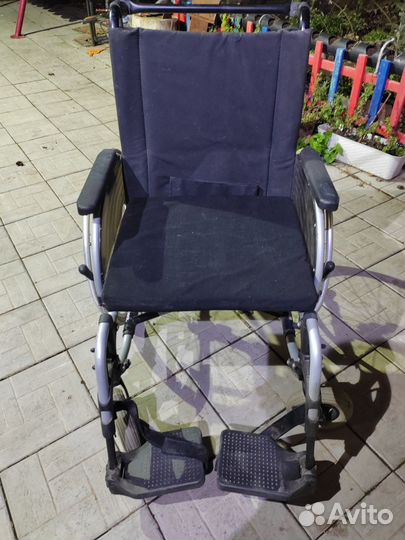 Коляска инвалидная
