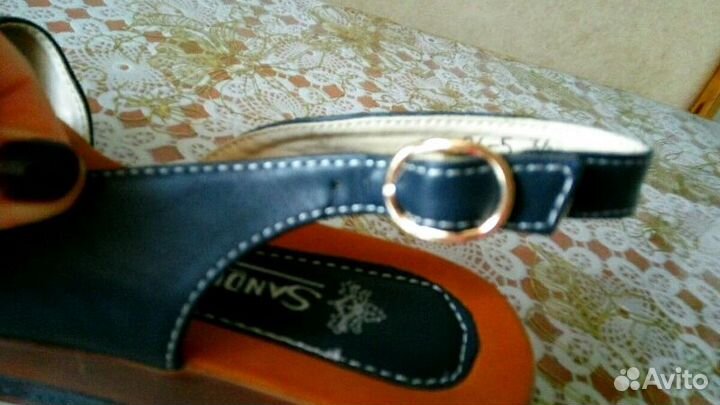 Босоножки новые, без каблука 36 размер