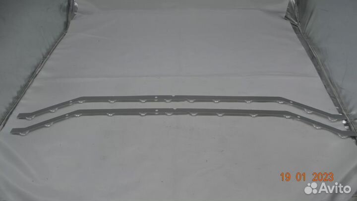 Новая подсветка D3GE-320SM1-R2