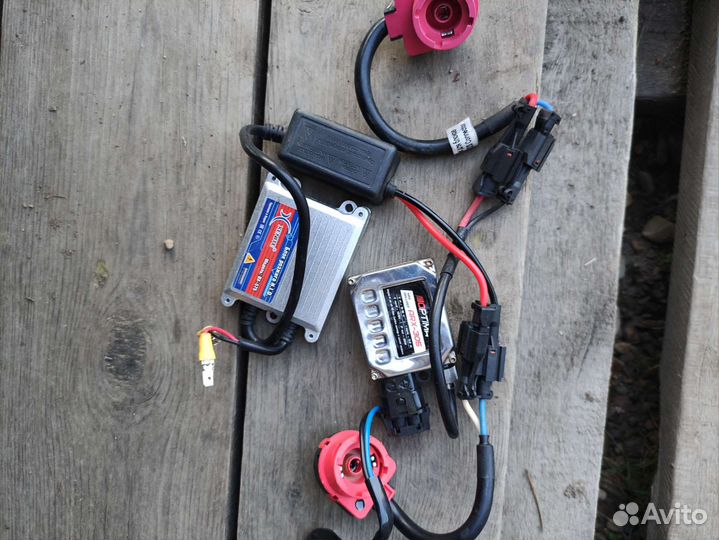 Блок розжига ксенона toyota camry 40