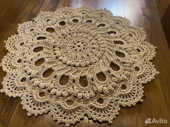 Продается коврик из полиэфирного шнура