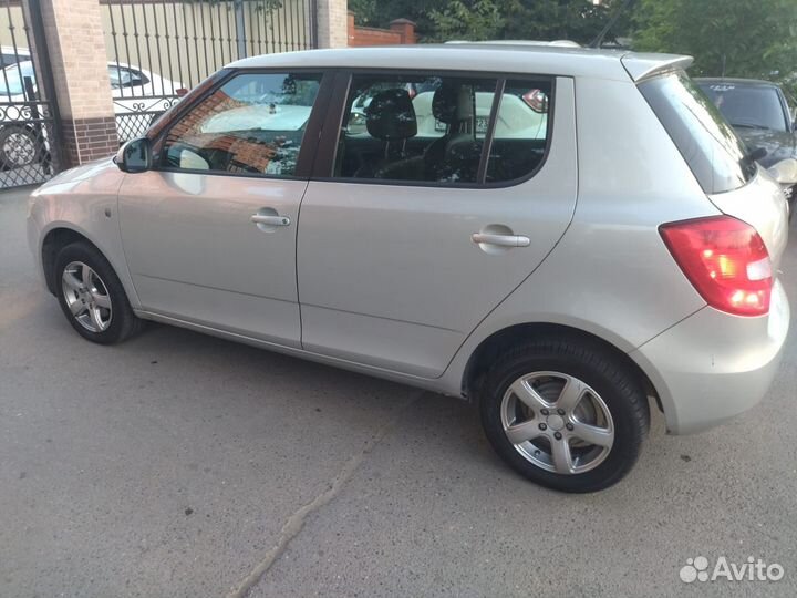 Skoda Fabia 1.6 AT, 2011, 161 000 км