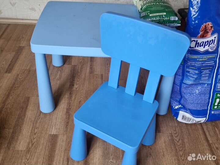 Детский стол и стул IKEA