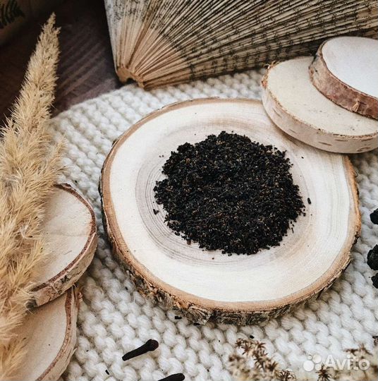 Продукты жизнедеятельности восковой моли