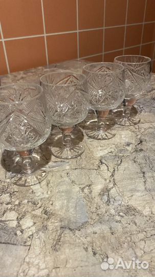 Рюмки и стаканы, хрусталь