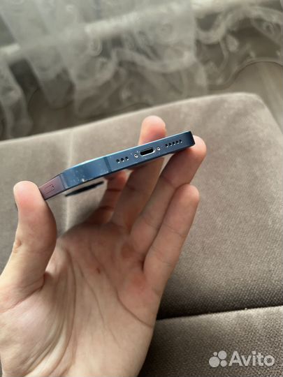 Телефон iPhone 13 256 gb
