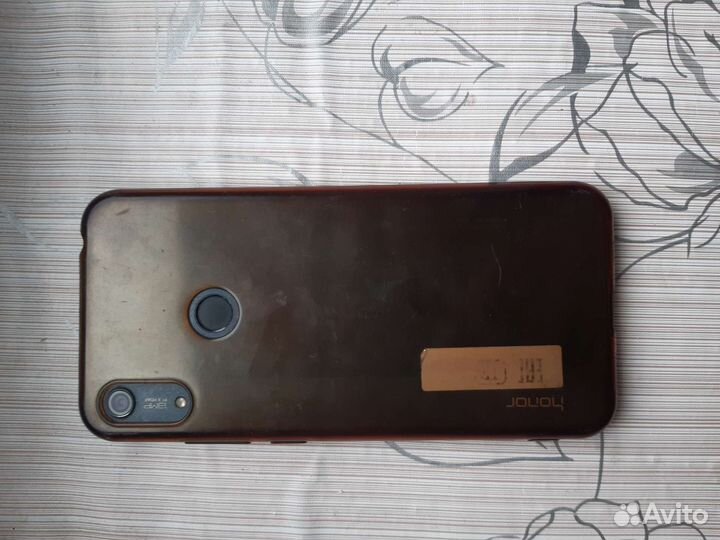 Телефон honor 8a