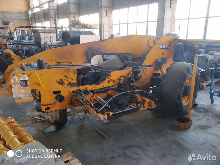 Телескопический погрузчик JCB продам псм+рама