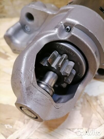 Стартер Audi A6 C6 3.2 AUK