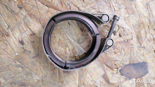 Хомут глушителя Volkswagen Passat B6 2006