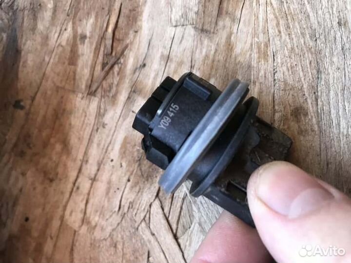 Патрон лампы Renault Duster 2018