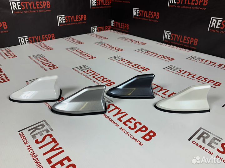 Антенна плавник чёрный