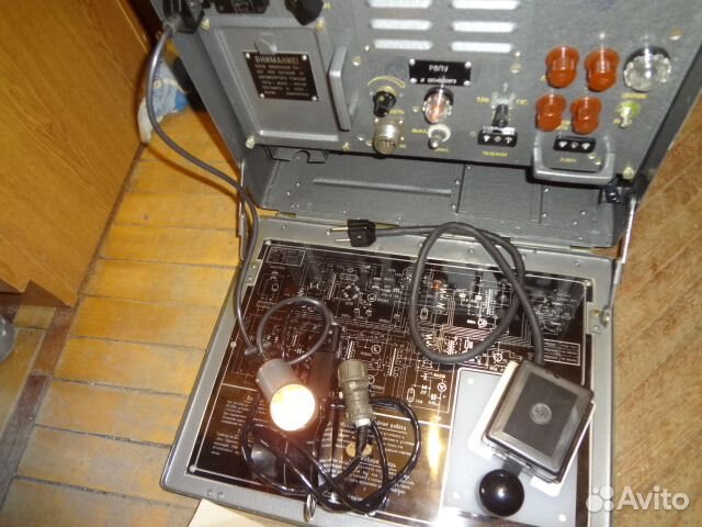 Радиостанция, пульт управления от р-140