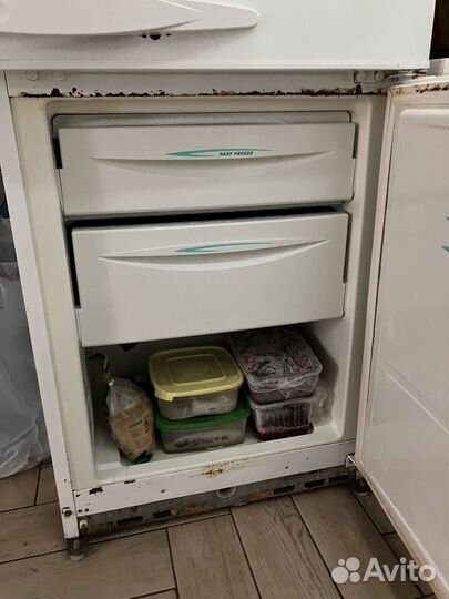 Холодильник Стинол бу