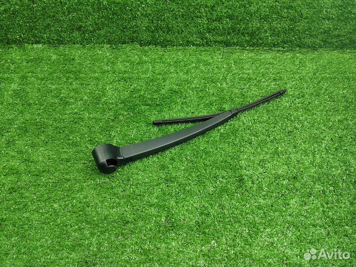 Поводок заднего стеклоочистителя Volkswagen Tiguan