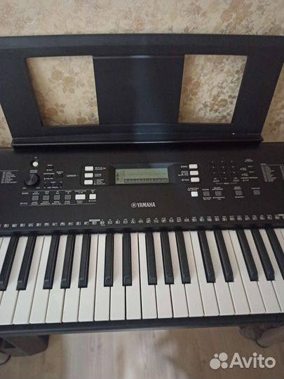 Цифровой синтезатор Yamaha PSR-E363