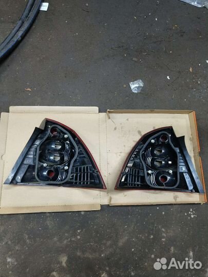 Фары задние фокус 2