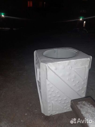Урна бетонная уличная