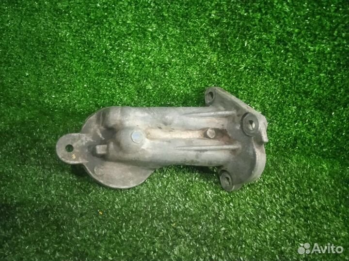 Кронштейн масляного фильтр Форд Фокус 1 cdda rocam