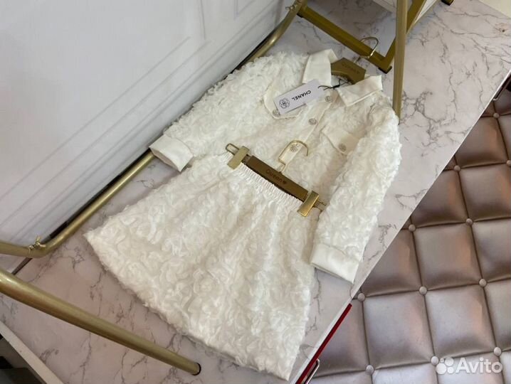 Нарядное платье