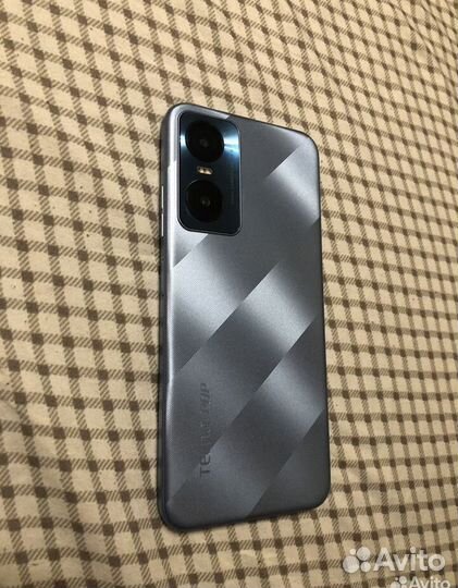 TECNO Pop 6, 2/32 ГБ