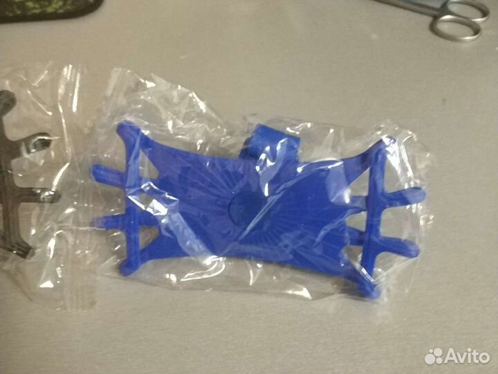 Крепление для телефона на велосипед самокат