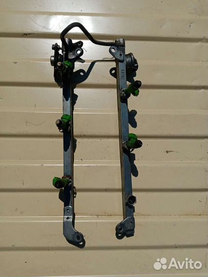 Топливная рампа infiniti g35 v36 VQ35HR