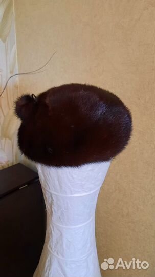 Женский берет зимний норковый