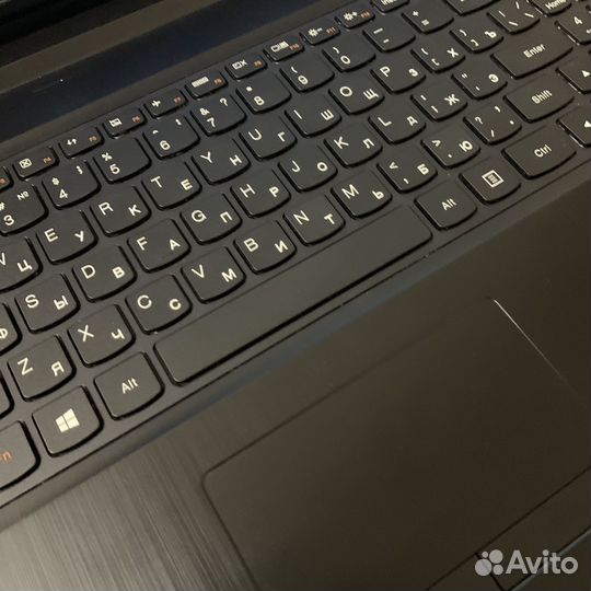 Ноутбук Lenovo G50-45 17 дюймов