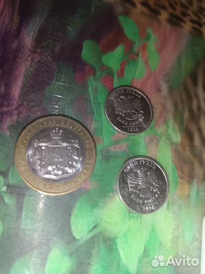 Продам коллекционные монеты